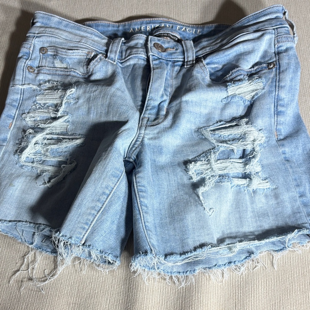 American Eagle Distressed Light Blue Jeans shorts - Picture 11 of 11